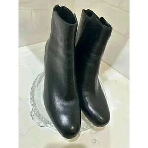 ALDO Black Leather Almond Toe Pull On Block Heel Ankle Boots Women’s Size 8